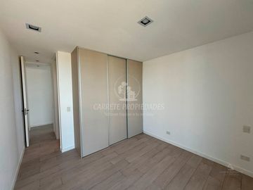 Espectacular Casa de Diseño en Área 5, Barrio San Sebastián. No te la Pierdas!!