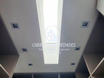 Espectacular Casa de Diseño en Área 5, Barrio San Sebastián. No te la Pierdas!!