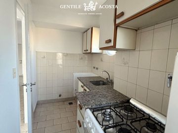 Departamento en venta de 2 dormitorios c/ cochera en Tandil