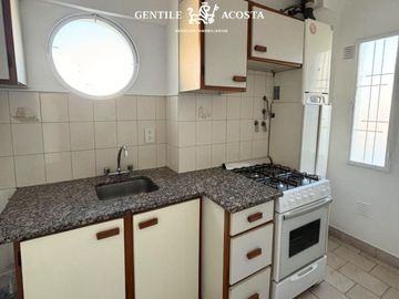 Departamento en venta de 2 dormitorios c/ cochera en Tandil