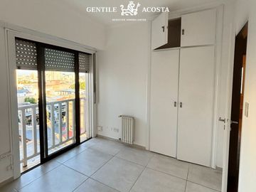 Departamento en venta de 2 dormitorios c/ cochera en Tandil