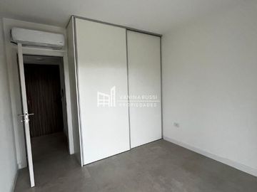 Departamento 2 ambientes sin cochera en Loma Verde
