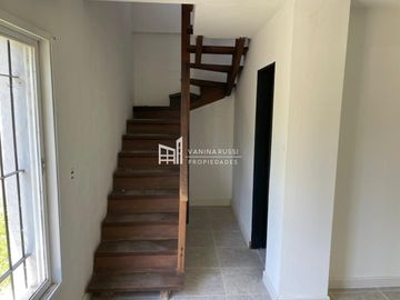 Casa en venta de 3 dormitorios c/ cochera en Belén de Escobar