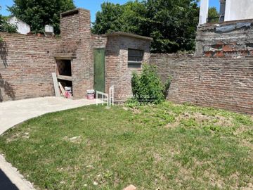 Casa en venta de 3 dormitorios c/ cochera en Belén de Escobar
