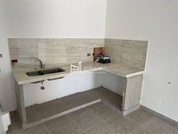 Casa en venta de 3 dormitorios c/ cochera en Belén de Escobar