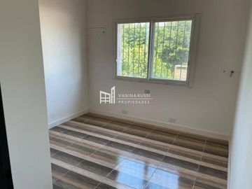 Casa en venta de 3 dormitorios c/ cochera en Belén de Escobar