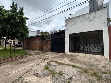 Casa en venta de 2 dormitorios c/ cochera en Macrocentro
