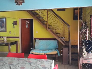 VENTA DE CASA 3 AMBIENTES EN HURLINGHAM