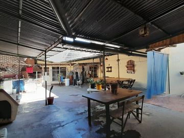 VENTA DE CASA 3 AMBIENTES EN HURLINGHAM