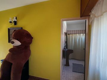 VENTA DE CASA 3 AMBIENTES EN HURLINGHAM