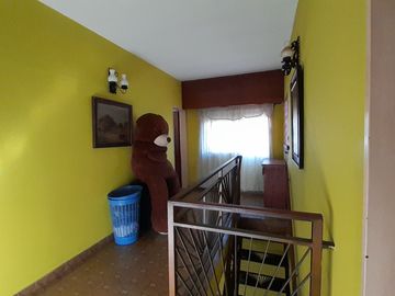 VENTA DE CASA 3 AMBIENTES EN HURLINGHAM
