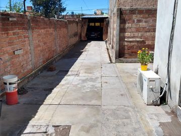 Casa en venta de 2 dormitorios c/ cochera en San Rafael