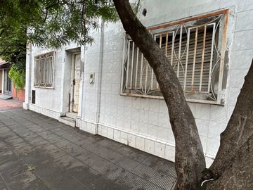 Casa a refaccionar en Pje. Jose Antonio Garcia 1100, San Miguel de Tucumán