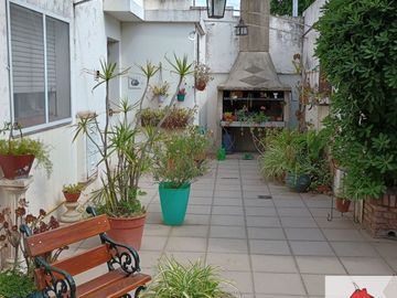 Casa en venta de 2 dormitorios c/ cochera en Pedro Pico