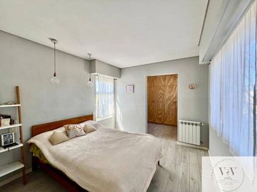 Casa en venta de 1 dormitorio c/ cochera en Villa Hipódromo
