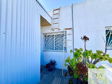 Casa en venta de 1 dormitorio c/ cochera en Villa Hipódromo