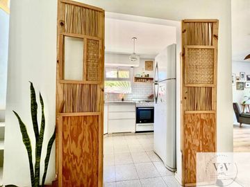 Casa en venta de 1 dormitorio c/ cochera en Villa Hipódromo