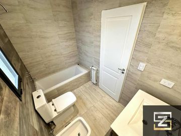 Casa en venta de 4 dormitorios c/ cochera en San felipe
