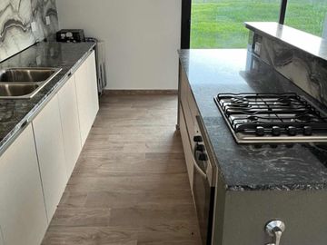 Casa en venta de 4 dormitorios c/ cochera en San felipe