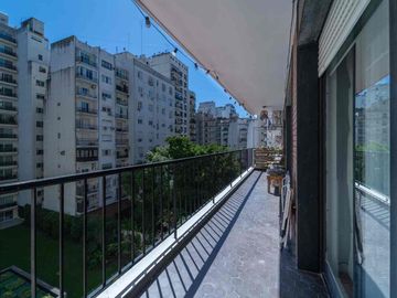 VENTA DEPTO 4 AMB + COCHERA EN PALERMO