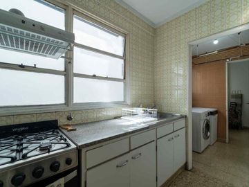 VENTA DEPTO 4 AMB + COCHERA EN PALERMO