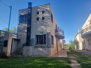 Duplex en venta 2 habitaciones Guaymallen El Sauce