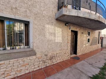 Duplex en venta 2 habitaciones Guaymallen El Sauce