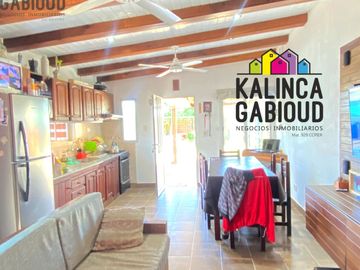 Casa en venta de 3 dormitorios c/ cochera en San José