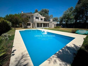 Casa en venta de 4 ambientes y Escritorio. Sausalito. Oportunidad.