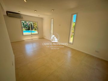 Casa en venta de 4 ambientes y Escritorio. Sausalito. Oportunidad.