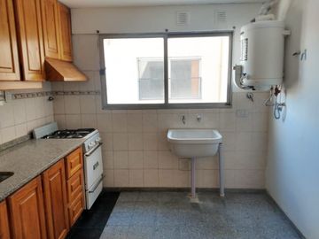 Vendo departamento de  2 habitaciones  en pleno centro de San Rafael, Mendoza