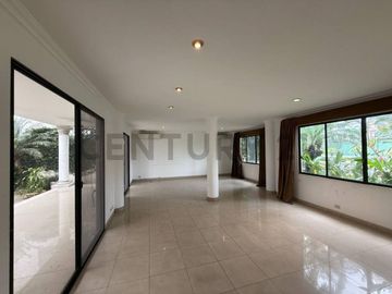 Venta Casa en Urbanización Palma Mallorca
