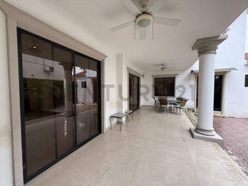 Venta Casa en Urbanización Palma Mallorca
