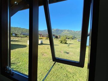 FINA PATAGONIA. Casa en venta de 2 dormitorios en San Martin de los Andes