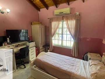 Casa en venta de 3 dormitorios c/ cochera en Morón
