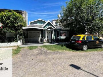 Casa en venta de 3 dormitorios c/ cochera en Morón
