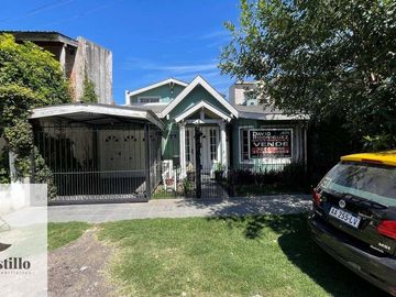 Casa en venta de 3 dormitorios c/ cochera en Morón