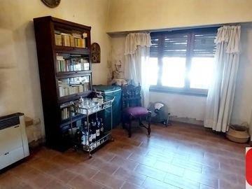 Casa en venta de 5 dormitorios en Parque Patricios