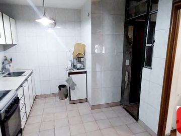 Casa en venta de 5 dormitorios en Parque Patricios
