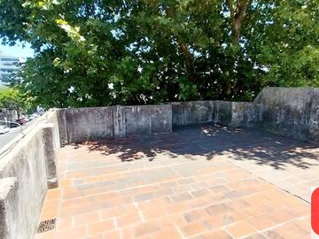 Casa en venta de 5 dormitorios en Parque Patricios