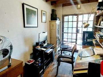 Casa en venta de 5 dormitorios en Parque Patricios