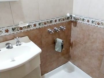 Casa en venta de 5 dormitorios en Parque Patricios