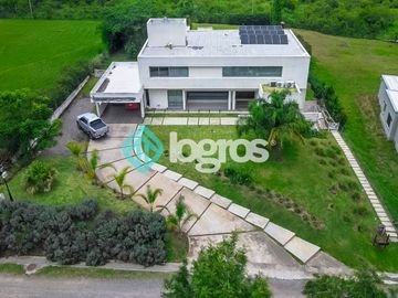 Casa en venta en Club de campo El Tipal, Salta