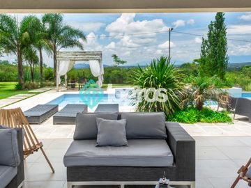 Casa en venta en Club de campo El Tipal, Salta