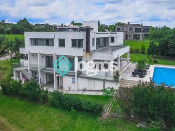 Casa en venta en Club de campo El Tipal, Salta