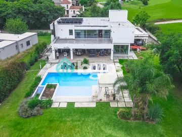 Casa en venta en Club de campo El Tipal, Salta