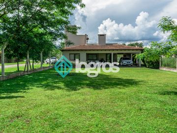 Casa en venta en Campo Quijano