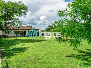 Casa en venta en Campo Quijano