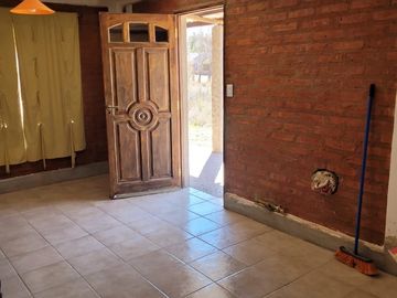 Casa en venta c/ cochera en Villa El Chocón