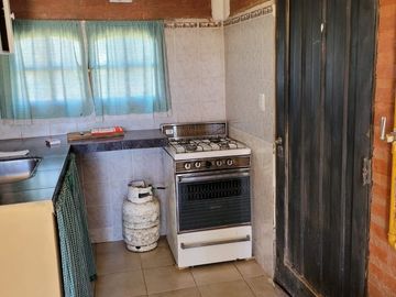 Casa en venta c/ cochera en Villa El Chocón